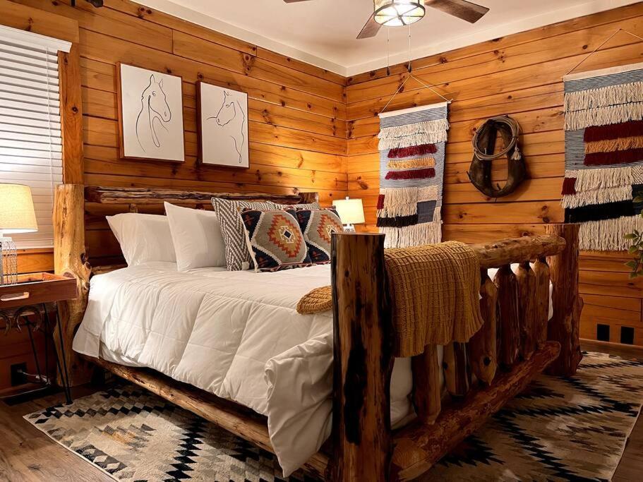 The Horse Cabin At Natural State Cabins Morning Star Esterno foto
